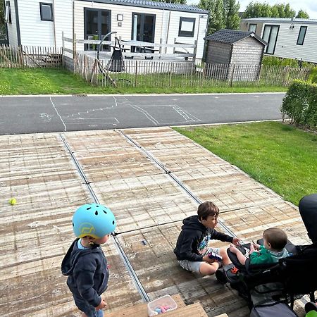 Phitina'S Tiny House Jabbeke - Oostende - Brugge Exterior foto